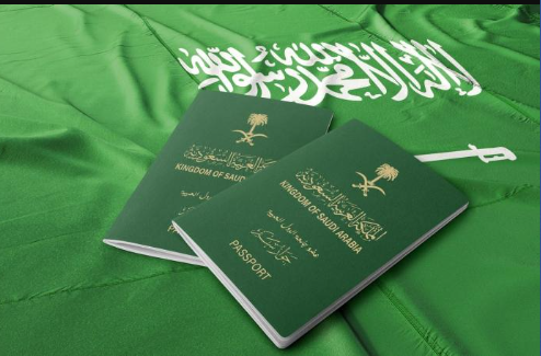 تعرف على الفئات التي يمكنها تجديد الاقامة دون رسوم
